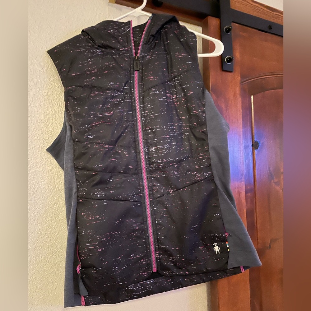 Smartwool hooded vest Medium